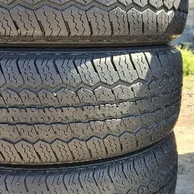 265 70 16 3stuk pokryska