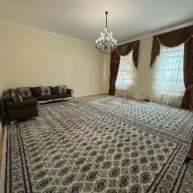 13 Tapgyr 6 etaž 3 komnat