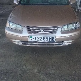 Toyota Camry 1998