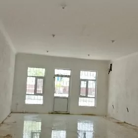 Magazyn kreýne boş ýer jaý