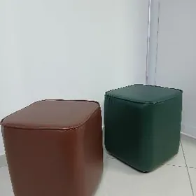 Ýumşak pufik koźa.Пуфик