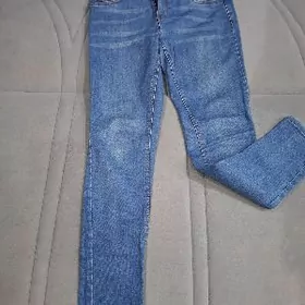 джинсы раз М