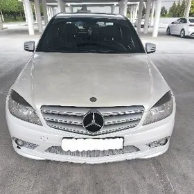 Mercedes-Benz C350 2010