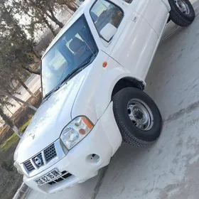 Nissan Navara 2011