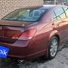Toyota Avalon 2005