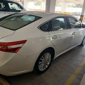 Toyota Avalon 2013