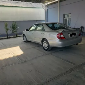Toyota Camry 2003