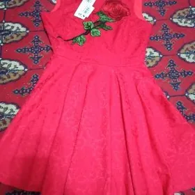 женские платья