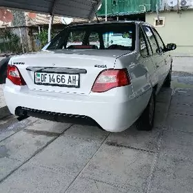 Daewoo Nexia 2010