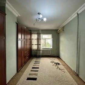 3 ком Элитка Подвойская 7 этаж