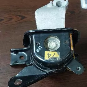 Paduska Подушка Corolla 2010