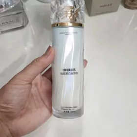 Осветляющее молочко-сыворотка