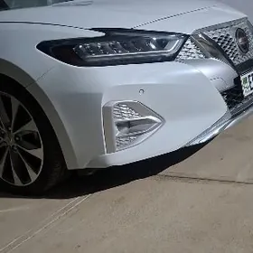 Nissan Maxima 2022
