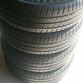 195/65/15/ Yokohama Zebra