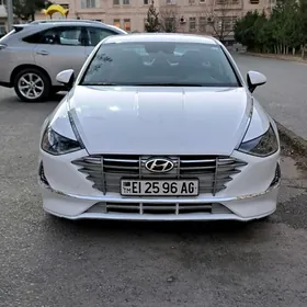 Hyundai Sonata 2021