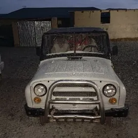 UAZ 469 1999