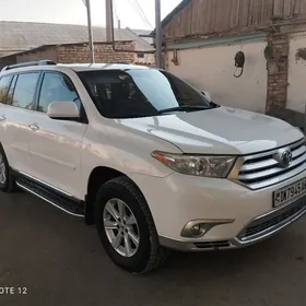 Toyota Highlander 2013