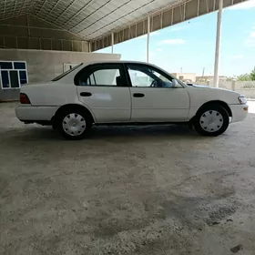 Toyota Corolla 1993