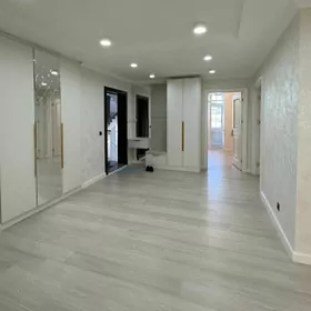 Gurtly 2017 3 Komnat