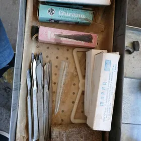 Медицинан дегишли инструменты.