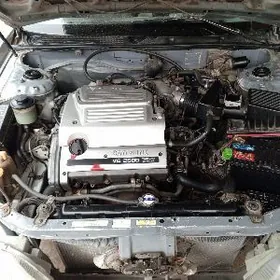 Nissan Maxima 1995