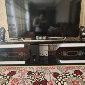 logitech kinoteatr bass