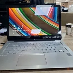 Noutbook hemde planset Sony