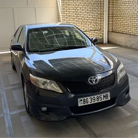Toyota Camry 2010