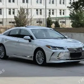 Toyota Avalon 2018