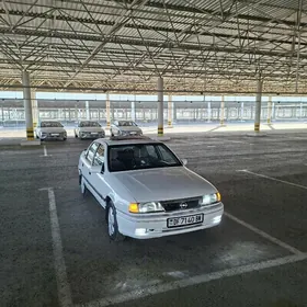Opel Vectra 1989