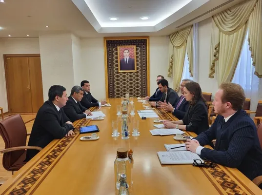 Türkmenistan we Tatarystan bilim ulgamyndaky hyzmatdaşlygy çuňlaşdyrmagy maslahatlaşýar