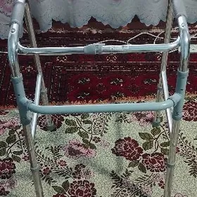 Hodunki.  Ходунки складные