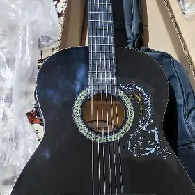 POLNY ELEKTRONIKA GITARA
