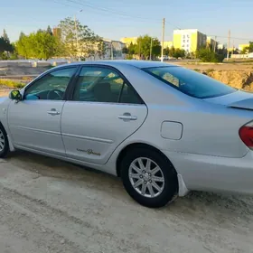 Toyota Camry 2005