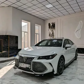 Toyota Avalon 2020
