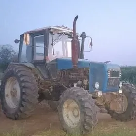 MTZ 82 2007