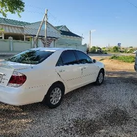 Toyota Camry 2003