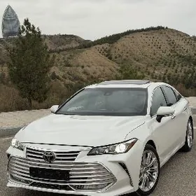 Toyota Avalon 2022