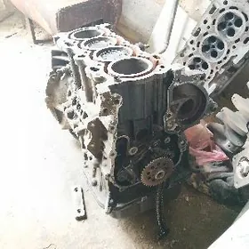 Блок тайота каролла