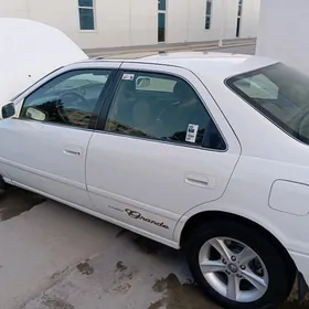 Toyota Camry 1999