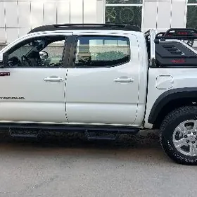 Toyota Tacoma 2019