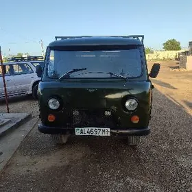 UAZ Profi 1986