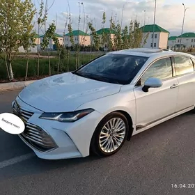 Toyota Avalon 2018