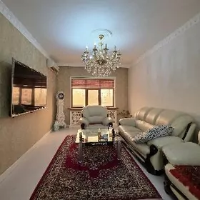 Новруз 3комн 2этаж