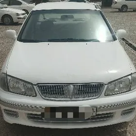 Nissan Sunny 2001