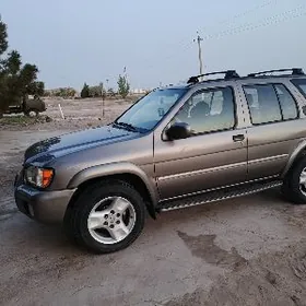 Nissan Pathfinder 2003