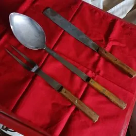 столовые приборы