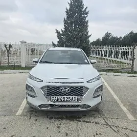 Hyundai Kona 2021
