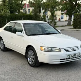 Toyota Camry 1999