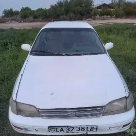 Toyota Corona 1993